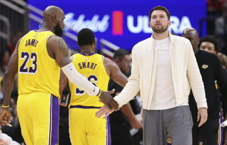NBA高清直播在线直播：季后赛湖人vs火箭G6（5月2日）詹姆斯体能告急 休斯顿能否缔造传奇？