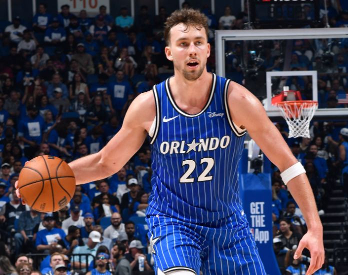NBA高清直播在线直播：季后赛活塞vs魔术G6（5月2日）魔术距黑八奇迹仅一步之遥！
